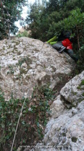 Cuerda Anudada 2 - Torrent del Balaguer - Montserrat - RocJumper