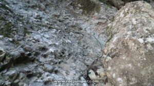 Cuerda Anudada 6 - Torrent del Balaguer - Montserrat - RocJumper