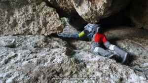 Cueva - Torrent del Balaguer - Montserrat - RocJumper