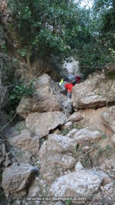 Cuerda Anudada 3 - Torrent del Cavall Bernat - Montserrat - RocJumper