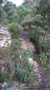 Cuerda Anudada 4 - Torrent del Cavall Bernat - Montserrat - RocJumper