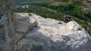 Desplome corto - Vía Ferrata La Panoramique - Saint Paul de Fenouillet - Francia - RocJumper