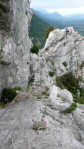 Puente nepalí corto - Vía Ferrata La Panoramique - Saint Paul de Fenouillet - Francia - RocJumper