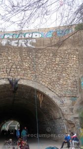 Vías Entrada Túnel Foixarda - Montjuic - RocJumper