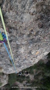 L1 - Vía A Prop + Aresta dels Marges - Els Graus - Collbató - Montserrat - RocJumper