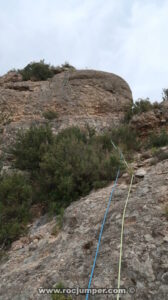 L4 - Vía A Prop + Aresta dels Marges - Els Graus - Collbató - Montserrat - RocJumper