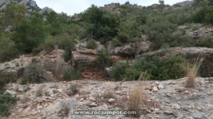 Camí de les Bateries - Vía A Prop + Aresta dels Marges - Els Graus - Collbató - Montserrat - RocJumper