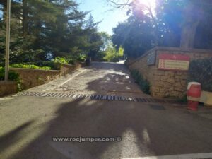 Aproximación - Vía Pique Longue - La Granota - Montserrat - RocJumper