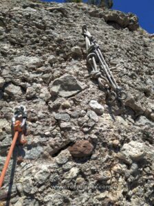 Reunión rápel - Vía Pique Longue - La Granota - Montserrat - RocJumper