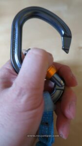 Mosquetón Petzl Vertigo Wire-lock