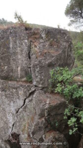 Cadenas - Vía Ferrata - Zona Torre de Aguila - Zona Noreste - Escalada Deportiva Pic de l'Àliga - Sant Andreu de la Barca - RocJumper