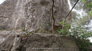 Cadenas - Vía Ferrata - Zona Torre de Aguila - Zona Noreste - Escalada Deportiva Pic de l'Àliga - Sant Andreu de la Barca - RocJumper