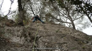 Vía La floja - Zona Torre de Aguila - Zona Noreste - Escalada Deportiva Pic de l'Àliga - Sant Andreu de la Barca - RocJumper