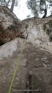 Vía Los Pioneros - Zona Torre de Aguila - Zona Noreste - Escalada Deportiva Pic de l'Àliga - Sant Andreu de la Barca - RocJumper