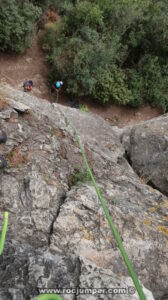 Vía Fear no fear - Zona Torre de Aguila - Zona Noreste - Escalada Deportiva Pic de l'Àliga - Sant Andreu de la Barca - RocJumper