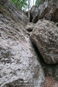 Cuerda fija Torrent del Balaguer - Montserrat - RocJumper