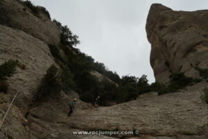 Canal del Cavall Bernat - Montserrat - RocJumper