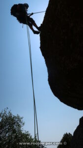 Rápel descenso - Vía Carreras-Nicolau-Cade - Miranda de la Portella - Montserrat - RocJumper