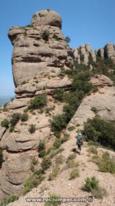 Portella Gran Retorno - Vía Carreras-Nicolau-Cade - Miranda de la Portella - Montserrat - RocJumper