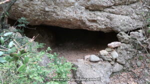 Baume aproximación Cap del Mort - Montserrat - RocJumper