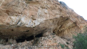 Balma de Montderes - Embalse de Santa Anna - RocJumper