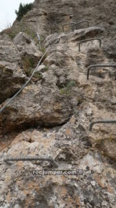 Muro vertical - Vía Ferrata Hipocrática de Calcena - RocJumper