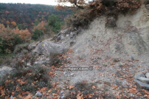 Sendero pintura amarilla - Torrent de Muiols - Campdevànol - RocJumper