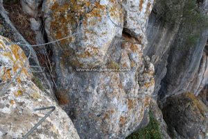 Flanqueos laterales - Vía Ferrata Cueva de la Ventana - Comares - RocJumper