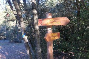 Cartel Casa del Corb - Vía Aresta Idíl·lica - Agulla dels Tres Ponts - Peramola - RocJumper