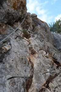 Vertical - Vía Ferrata Cueva de la Ventana - Comares - RocJumper