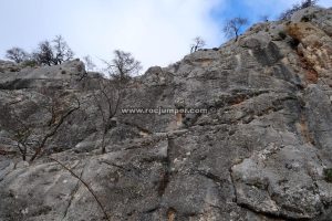 Inicio Tramo norte K3 - Vía Ferrata John Hogbin - Zafarraya - RocJumper