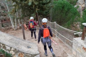 Aproximación - Vía Ferrata Fuente Gorda - Comares - RocJumper