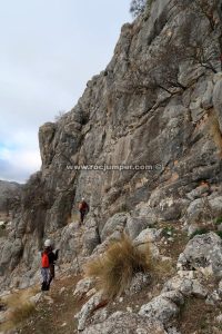 Inicio Tramo Norte K2 - Vía Ferrata John Hogbin - Zafarraya - RocJumper