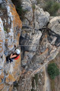 Desplome - Vía Ferrata Puerta del Agua - Comares - RocJumper