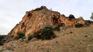 Tajo de Planá vista desde la Aproximación - Vía Ferrata La Planá I y II - Casares - RocJumper