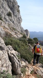 Aproximación - Vía Ferrata Benadalid o del Techo - Vía Ferrata Benalauría o del Canal - RocJumper