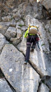 Resaltes - Vía Ferrata Benalauría o del Canal - RocJumper