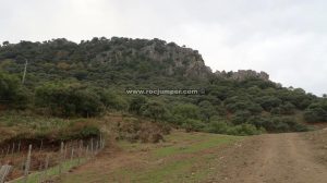 Pista aproximación - Vía Ferrata Sierra del Hacho - Gaucín - RocJumper