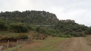 Pista aproximación - Vía Ferrata Sierra del Hacho - Gaucín - RocJumper