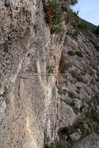 Z extraña - Vía Ferrata Nacimiento - Igualeja - RocJumper