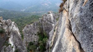 Puente mono o nepalí 2 - Vía Ferrata Castillo del Águila - Gaucín - RocJumper