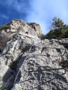 Placas Tumbada - Vía Ferrata Monte Hacho - Lora de Estepa - RocJumper