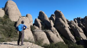 Mirador Agulla de Capdemunt - Travesía Agulles i Frares Encantats - Montserrat - RocJumper