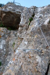 Flanqueo - Parte 2 - Tramo 1 - Vía Ferrata La Pita - Villanueva del Trabuco - RocJumper