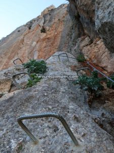 Puente 1 - Vía Ferrata Tajo del Reloj - Cuevas de San Marcos - RocJumper