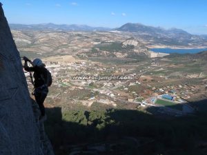 Vistas Flanqueo - Vía Ferrata Tajo del Reloj - Cuevas de San Marcos - RocJumper