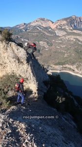 Descenso cuerda fija - Integral Cresta Serra de les Canals - Oliana - RocJumper
