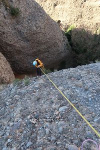 R2 - Barranc Sant Honorat Superior o Tres Ponts - Oliana - RocJumper