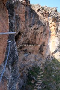 Puente Tibetano - Vía Ferrata La Colmena - Quéntar - RocJumper