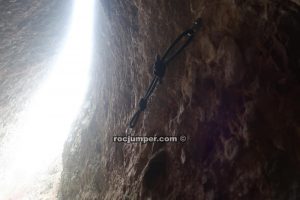 R1 - Torrent de la Cueva P-Petit - Montserrat - RocJumper